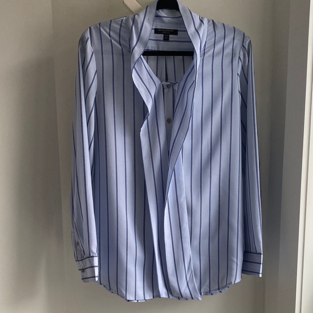 Banana Republic Light Blue Striped Dress Shirt